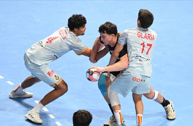 U18 GERMANY vs SPAIN TOMA GADZA, young handball player of U18 Germany, during the semi final match of European Championship, EM, Europameisterschaft against Spain, at Aleksandar Nikolic Hall. Belgrade, 07.08.2026. photo: Nebojsa Parausic MN Press HANDBALL, MEN™S U18 EHF EURO 2026, GERMANY, SPAIN Belgrade Hall Aleksandar Nikolic Serbia Copyright: xNebojsaxParausicx xMNxPressx
