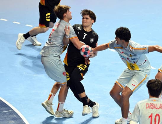U18 GERMANY vs SPAIN JULIUS POTHKE, young handball player of U18 Germany, during the semi final match of European Championship, EM, Europameisterschaft against Spain, at Aleksandar Nikolic Hall. Belgrade, 07.08.2026. photo: Nebojsa Parausic MN Press HANDBALL, MEN™S U18 EHF EURO 2026, GERMANY, SPAIN Belgrade Hall Aleksandar Nikolic Serbia Copyright: xNebojsaxParausicx xMNxPressx