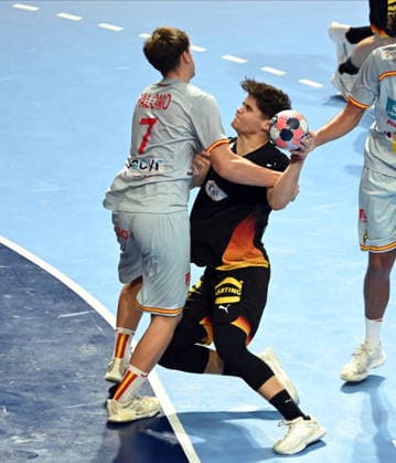 U18 GERMANY vs SPAIN JULIUS POTHKE, young handball player of U18 Germany, during the semi final match of European Championship, EM, Europameisterschaft against Spain, at Aleksandar Nikolic Hall. Belgrade, 07.08.2026. photo: Nebojsa Parausic MN Press HANDBALL, MEN™S U18 EHF EURO 2026, GERMANY, SPAIN Belgrade Hall Aleksandar Nikolic Serbia Copyright: xNebojsaxParausicx xMNxPressx