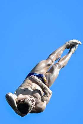 Constantin Popovici of Romania competes in the High Diving Men s 20m Final during the European Aquatics Championships at the Olympic Aquatic Center in Paris (France), August 7, 2026. Giorgio Scala DBM - Deepbluemedia Insidefoto