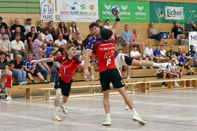 07.08.2026, xovx, Handball Lindencup, TuS Holzheim - HSG Pohlheim v.l. Christoph Horn (TuS Holzheim), Christoph Träger (HSG Pohlheim), Maxim Hölzer (TuS Holzheim) Linden Stadthalle Hessen Deutschland (DE) *** August 7, 2026, xovx, Lindencup Handball Tournament, TuS Holzheim vs. HSG Pohlheim; l Christoph Horn (TuS Holzheim), Christoph Träger (HSG Pohlheim), Maxim Hölzer (TuS Holzheim); Linden Stadthalle, Hesse, Germany, DE