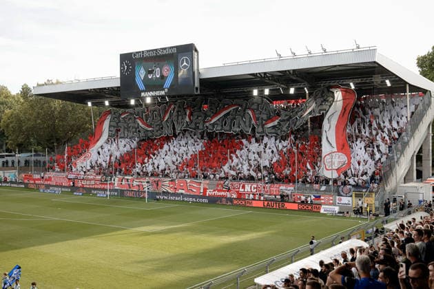 07.08.2026, xhettx, Fussball 3.Liga, SV Waldhof Mannheim - Fortuna Düsseldorf v.l. Choreografie Gästefans (DFL DFB REGULATIONS PROHIBIT ANY USE OF PHOTOGRAPHS as IMAGE SEQUENCES and or QUASI-VIDEO) *** August 7, 2026, xhettx, Soccer 3rd Division, SV Waldhof Mannheim vs. Fortuna Düsseldorf – Choreography by Away Fans. DFL and DFB regulations prohibit any use of photographs as image sequences and or quasi-video.