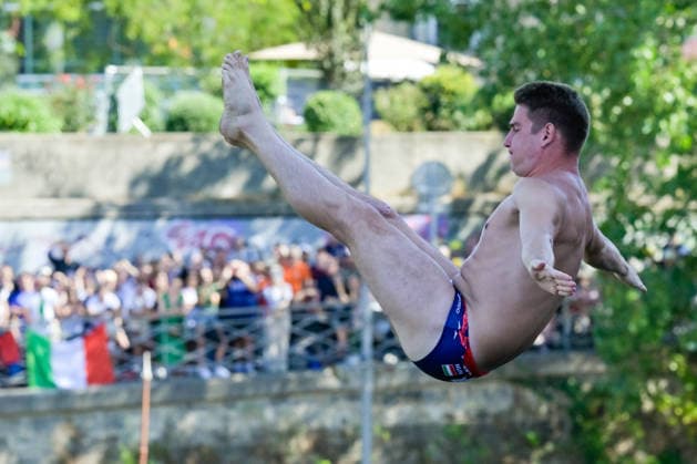 Viktor Renato Dobra of Hungary competes in the High Diving Men s 20m Final during the European Aquatics Championships at the Olympic Aquatic Center in Paris (France), August 7, 2026. Giorgio Scala DBM - Deepbluemedia Insidefoto