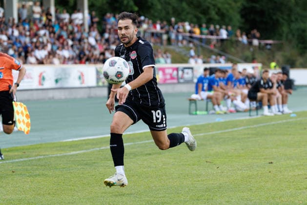 Furkan Kircicek (19, TSV Landsberg) beim Spiel zwischen TSV Landsberg v FV Illertissen 1921, Fussball, Herren, Regionalliga Bayern, 2026 2027, 3.Spieltag am 07.08.2026 in Landsberg am Lech, Sportpark. Bayern Deutschland *** Furkan Kircicek, 19, TSV Landsberg, during the match between TSV Landsberg and FV Illertissen 1921, soccer, men s, Bavarian Regional League, 2026–2027, Matchday 3 on August 7, 2026, in Landsberg am Lech, Sportpark, Bavaria, Germany