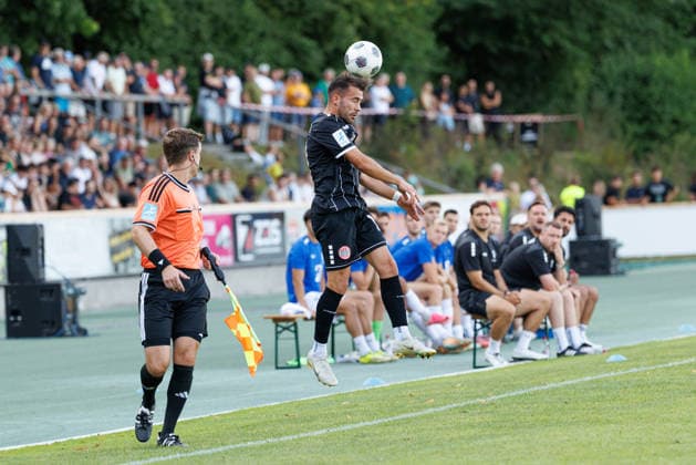 Furkan Kircicek (19, TSV Landsberg) beim Spiel zwischen TSV Landsberg v FV Illertissen 1921, Fussball, Herren, Regionalliga Bayern, 2026 2027, 3.Spieltag am 07.08.2026 in Landsberg am Lech, Sportpark. Bayern Deutschland *** Furkan Kircicek, 19, TSV Landsberg, during the match between TSV Landsberg and FV Illertissen 1921, soccer, men s, Bavarian Regional League, 2026–2027, Matchday 3 on August 7, 2026, in Landsberg am Lech, Sportpark, Bavaria, Germany