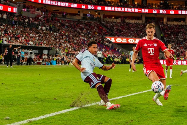 HONG KONG-SPORTS BAYERN-ASTON-VILLA Players of Bayern Munich and Aston Villa compete during the second half of their exhibition football match at the Kai Tak Stadium on August 7, 2026 in Hong Kong. Bayern Munich defeated Aston Villa 2-1, following second-half action that saw Luis Diaz score for Bayern and Victor Lindelof score a consolation goal for Villa. (Photo by Zulu Lo TMHK via Nexpher Images) Hong Kong