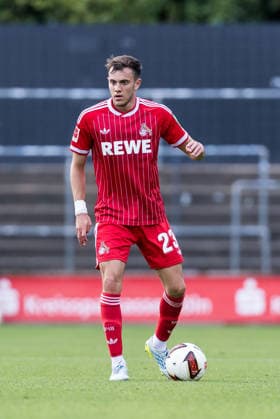 COLOGNE, GERMANY - AUGUST 07: Paul Okon-Engstler (1. FC Koeln, 23) controls the ball during a friendly match of season 2026 27 between 1. FC Köln vs. Real Sociedad San Sebastian at Geissbockheim on August 07, 2026 in Cologne, Germany. North Rhine Westphalia Germany Copyright: xSteffiexWunderlx