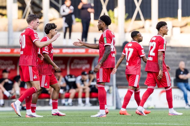 COLOGNE, GERMANY - AUGUST 07: Marius Buelter (Bülter, Bulter, 1. FC Koeln, 30) celebrates scoring the 2:0 goal with his teammates during a friendly match of season 2026 27 between 1. FC Köln vs. Real Sociedad San Sebastian at Geissbockheim on August 07, 2026 in Cologne, Germany. North Rhine Westphalia Germany Copyright: xSteffiexWunderlx
