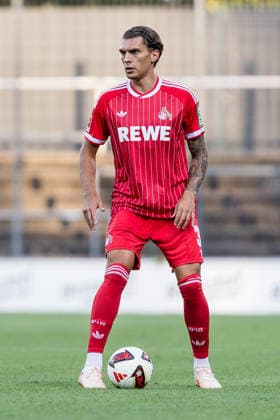 COLOGNE, GERMANY - AUGUST 07: Julian Pauli (1. FC Koeln, 3) controls the ball during a friendly match of season 2026 27 between 1. FC Köln vs. Real Sociedad San Sebastian at Geissbockheim on August 07, 2026 in Cologne, Germany. North Rhine Westphalia Germany Copyright: xSteffiexWunderlx