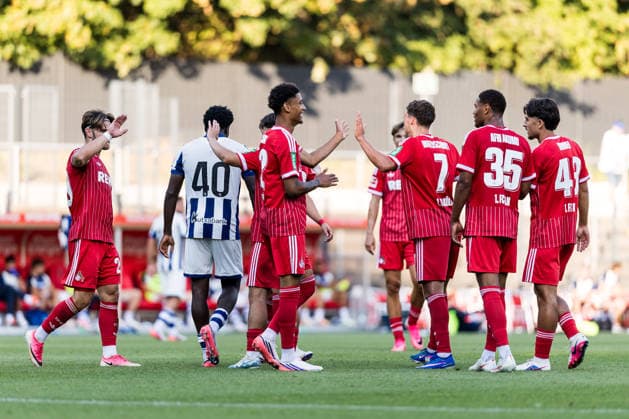 COLOGNE, GERMANY - AUGUST 07: Luca Waldschmidt (1. FC Koeln, 7) celebrates scoring the 1:0 goal with his teammates during a friendly match of season 2026 27 between 1. FC Köln vs. Real Sociedad San Sebastian at Geissbockheim on August 07, 2026 in Cologne, Germany. North Rhine Westphalia Germany Copyright: xSteffiexWunderlx