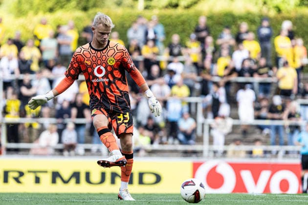 Regionalliga West: Borussia Dortmund II - 1.FC Köln II, 07.08.2026 Aaron Held (Borussia Dortmund U23, 33) Regionalliga West: Borussia Dortmund II - 1.FC Köln II, Rote Erde, Dortmund; 07.08.2026 DFB regulations prohibit any use of photographs as image sequences and or quasi video. *** Regionalliga West: Borussia Dortmund II vs. 1. FC Köln II, August 7, 2026 Aaron Held Borussia Dortmund U23, 33 Regionalliga West Borussia Dortmund II 1 FC Köln II, Rote Erde, Dortmund August 7, 2026 DFB regulations prohibit any use of photographs as image sequences and or quasi-video Copyright: xBEAUTIFULxSPORTS Buriakovx