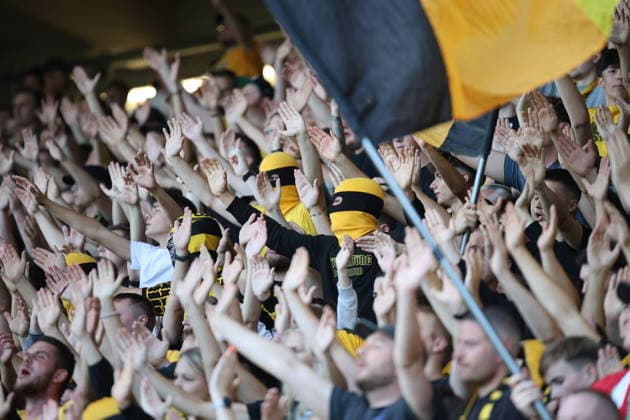 07.08.2026, xsefx, Fußball, Borussia Dortmund II (U23) - 1. FC Köln II U21, U 21 , Regionalliga West, Stadion Rote Erde, 2. Spieltag, Saison 2026 2027: BVB Fanblock mit Ultras und Bengalos DFB regulations prohibit any use of photographs as image sequences and or quasi-video. Nordrhein-Westfalen Deutschland *** August 7, 2026, xsefx, Soccer, Borussia Dortmund II U23 vs. 1. FC Köln II U21, Regionalliga West, Rote Erde Stadium, Matchday 2, 2026–2027 Season, BVB fan section with Ultras and flares. DFB regulations prohibit any use of photographs as image sequences and or quasi-video. North Rhine-Westphalia, Germany