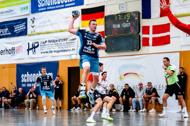07.08.2026, xdobgx, Handball Heide-Cup 2026, HSV Hamburg - HOJ Elite v.l. Moritz Sauter (Handball Verein Hamburg, 33) beim Wurf, in action, throwing Schneverdingen *** August 7, 2026, xdobgx, 2026 Heide Cup Handball Tournament, HSV Hamburg HOJ Elite vs. Moritz Sauter Handball Sport Verein Hamburg, No. 33 taking a shot, in action, shooting at Schneverdingen