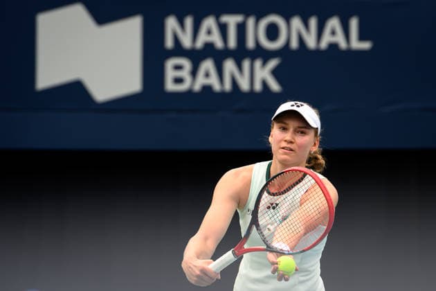 August 7, 2026, Toronto, Ontario, Canada: ELENA RYBAKINA of Kazakhstan serves the ball during her third-round match against Ann Li of the United States at the National Bank Open, part of the Hologic WTA, Tennis Damen Tour, at Sobeys Stadium. Toronto Canada - ZUMAr228 20260807_znp_r228_002 Copyright: xVasiliyxRyabykhx