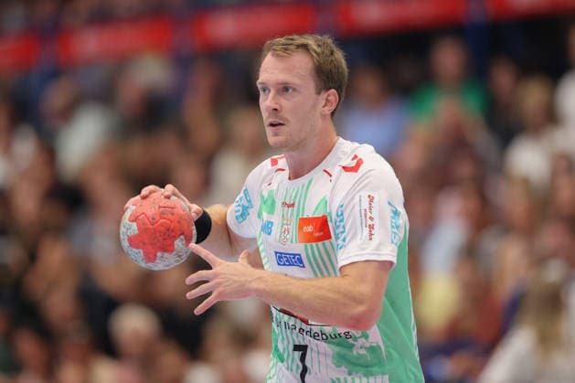 07.08.2026, xtgx, Handball Turnier, EHV Aue - SC Magdeburg emspor, v.l. Felix Claar (Magdeburg, 7) Lößnitz *** August 7, 2026, xtgx, Handball Tournament, EHV Aue vs. SC Magdeburg emspor, from left: Felix Claar (Magdeburg), 7 Lößnitz