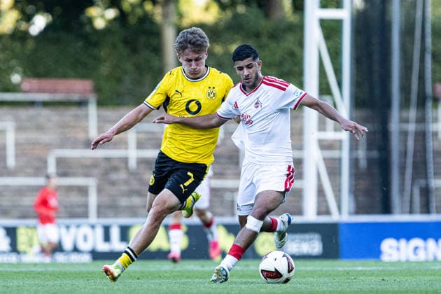 Regionalliga West: Borussia Dortmund II - 1.FC Köln II, 07.08.2026 Tim Degener (Borussia Dortmund U23, 7), Kian Hekmat (1. FC Köln U23, 18) Regionalliga West: Borussia Dortmund II - 1.FC Köln II, Rote Erde, Dortmund; 07.08.2026 DFB regulations prohibit any use of photographs as image sequences and or quasi video. *** Regionalliga West: Borussia Dortmund II 1, 1 FC Köln II 0, August 7, 2026; Tim Degener, Borussia Dortmund U23, 7, Kian Hekmat, 1. FC Köln U23, 18 Regionalliga West: Borussia Dortmund II vs. 1. FC Köln II, Rote Erde, Dortmund, August 7, 2026. DFB regulations prohibit any use of photographs as image sequences and or quasi-video. Copyright: xBEAUTIFULxSPORTS Buriakovx