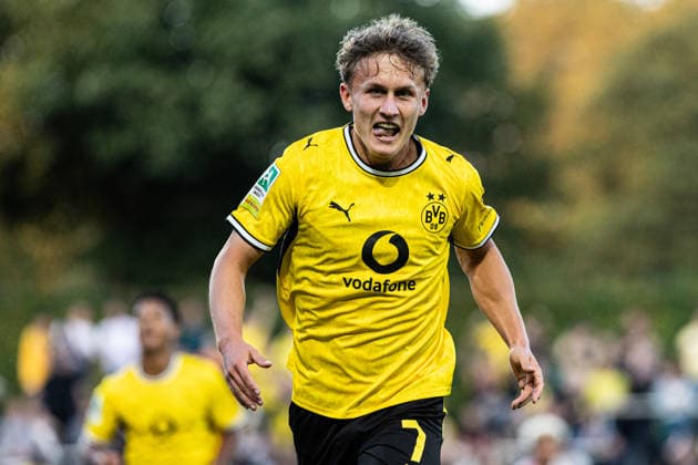 Regionalliga West: Borussia Dortmund II - 1.FC Köln II, 07.08.2026 Borussia Dortmund U23 bejubelt das Tor, 1:0 durch Tim Degener (Borussia Dortmund U23, 7) Regionalliga West: Borussia Dortmund II - 1.FC Köln II, Rote Erde, Dortmund; 07.08.2026 DFB regulations prohibit any use of photographs as image sequences and or quasi video. *** Regionalliga West: Borussia Dortmund II vs. 1. FC Köln II, August 7, 2026. Borussia Dortmund U23 celebrates the goal—1–0 by Tim Degener. Borussia Dortmund U23, 7. Regionalliga West: Borussia Dortmund II vs. 1. FC Köln II, Rote Erde, Dortmund, August 7, 2026 DFB regulations prohibit any use of photographs as image sequences and or quasi-video Copyright: xBEAUTIFULxSPORTS Buriakovx