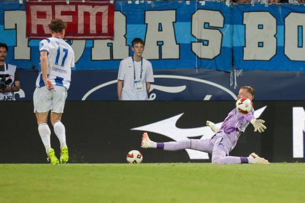 07.08.2026, xgrfx, Fussball 2.Bundesliga, VfL Bochum - Hertha BSC Berlin v.l. Tor, Sebastian Andersen zum 0:1 (Hertha BSC) (DFL DFB REGULATIONS PROHIBIT ANY USE OF PHOTOGRAPHS as IMAGE SEQUENCES and or QUASI-VIDEO) Bochum *** August 7, 2026, xgrfx, Soccer 2. Bundesliga, VfL Bochum vs. Hertha BSC Berlin, goal by Sebastian Andersen, 0–1. Hertha BSC. DFL and DFB regulations prohibit any use of photographs as image sequences and or quasi-video. Bochum