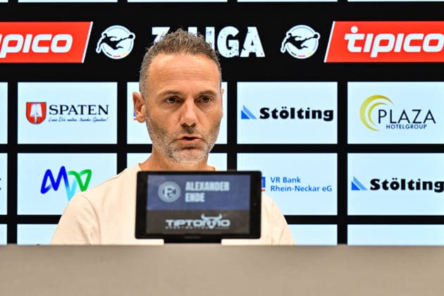 2. Liga; SV Waldhof Mannheim - Fortuna Düsseldorf; 07.08.2026 MANNHEIM, GERMANY - 07. AUGUST: im Bild Alexander ENDE Trainer Fortuna Düsseldorf auf der Pressekonferenz nach dem Match der 3. Liga zwischen dem SV Waldhof Mannheim und Fortuna Düsseldorf am 1. Spieltag im Carl-Benz Stadion *** 2nd Division: SV Waldhof Mannheim vs. Fortuna Düsseldorf, August 7, 2026, MANNHEIM, GERMANY, August 7. Pictured: Alexander ENDE, coach of Fortuna Düsseldorf, at the post-match press conference following the 3. Liga match between SV Waldhof Mannheim and Fortuna Düsseldorf on Matchday 1 at the Carl Benz Stadium Copyright: xBEAUTIFULxSPORTS Goldbergx