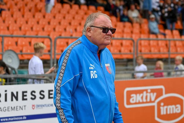 Rico Goossen (SV Drochtersen Assel, Praesident) VfB Oldenburg vs. SV Drochtersen Assel, Fussball, Regionalliga Nord, 2. Spieltag, Saison 2026 2027, 07.08.2026, VfB Oldenburg vs. SV Drochtersen Assel, Fussball, Regionalliga Nord, 2. Spieltag, Saison 2026 2027, 07.08.2026 Oldenburg *** Rico Goossen, SV Drochtersen Assel, President of VfB Oldenburg vs. SV Drochtersen Assel, Soccer, Regionalliga Nord, Matchday 2, 2026–2027 Season, August 7, 2026, VfB Oldenburg vs. SV Drochtersen Assel, Soccer, Regionalliga Nord, Matchday 2, 2026–2027 Season, August 7, 2026, Oldenburg Copyright: xEibner-Pressefoto RobertxGertzenx EP_RGN