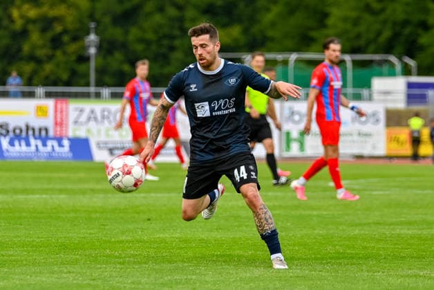 Nico Knystock (VfB Oldenburg, 44) VfB Oldenburg vs. SV Drochtersen Assel, Fussball, Regionalliga Nord, 2. Spieltag, Saison 2026 2027, 07.08.2026, VfB Oldenburg vs. SV Drochtersen Assel, Fussball, Regionalliga Nord, 2. Spieltag, Saison 2026 2027, 07.08.2026 Oldenburg *** Nico Knystock, VfB Oldenburg, 44; VfB Oldenburg vs. SV Drochtersen Assel, Soccer, Regionalliga Nord, Matchday 2, 2026–2027 Season, August 7, 2026, VfB Oldenburg vs. SV Drochtersen Assel, Soccer, Regionalliga Nord, Matchday 2, 2026–2027 Season, August 7, 2026, Oldenburg Copyright: xEibner-Pressefoto RobertxGertzenx EP_RGN