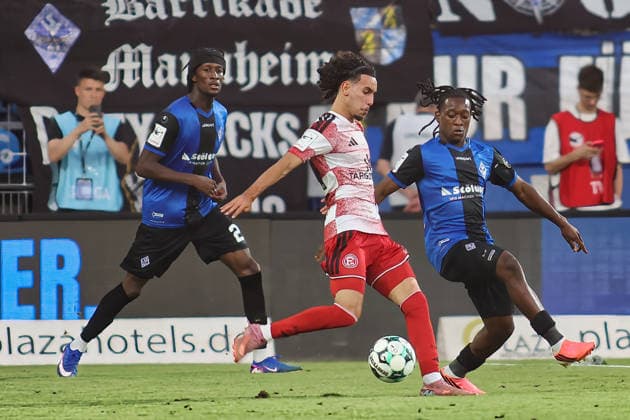 v.li.Jomaine Consbruch (Fortuna Duesseldorf, 14),Nolan Muteba N Tumba (SV Waldhof Mannheim, 29) GER, SV Waldhof Mannheim gegen Fortuna Duesseldorf Fussball 1.Spieltag Spielzeit 2026 2027 07.08.2026 (DFL DFB REGULATIONS PROHIBIT ANY USE OF PHOTOGRAPHS as IMAGE SEQUENCES and or QUASI-VIDEO). GER SV Waldhof Mannheim gegen Fortuna Duesseldorf Fussball 1.Spieltag Spielzeit 2026 2027 01.08.2026 Mannheim *** v li Jomaine Consbruch, Fortuna Düsseldorf, 14, Nolan Muteba N Tumba, SV Waldhof Mannheim, 29 GER, SV Waldhof Mannheim vs. Fortuna Düsseldorf Soccer Match Day 1, 2026–2027 Season, July 8, 2026. DFL and DFB regulations prohibit any use of photographs as image sequences and or quasi-video GER SV Waldhof Mannheim vs. Fortuna Düsseldorf Soccer, Matchday 1, 2026–2027 Season, January 8, 2026, Mannheim Copyright: xEibner-Pressefoto JoergxHirschx EP_JHH