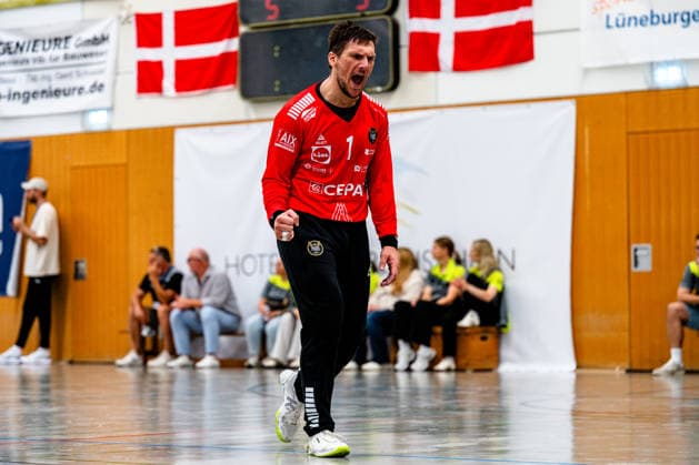 07.08.2026, xdobgx, Handball Heide-Cup 2026, VFL Gummersbach - Provence Aix v.l. Joze Baznik (PAUC Handball, 1) Jubel, Torjubel, jubelt ueber das Tor, celebrate the goal, celebration Schneverdingen *** August 7, 2026, xdobgx, 2026 Heide Cup Handball Tournament, VFL Gummersbach vs. Provence Aix-en-Provence, Joze Baznik, PAUC Handball, 1 celebration, goal celebration, celebrating the goal, Schneverdingen