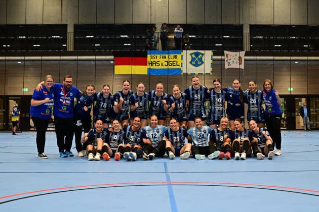 Handball I Frauen I Saison 2026-2027 I Testspiel I Buxtehuder SV - VfL Oldenburg I 07.08.2026 Jubel, Begeisterung, Enthusiasmus, Euphorie, Freude, Glücksgefühl, Heiterkeit bei: Buxtehuder Sportverein Frauen Buxtehude Halle Nord (Neu) Niedersachsen Deutschland *** Handball I Women I 2026–2027 Season I Friendly Match I Buxtehuder SV vs. VfL Oldenburg I August 7, 2026 Cheering, Excitement, Enthusiasm, Euphoria, Joy, Happiness, cheerfulness at Buxtehuder Sportverein Women’s Team, Buxtehude North Hall, New Lower Saxony, Germany Copyright: xLobeca FelixxWeißbergx