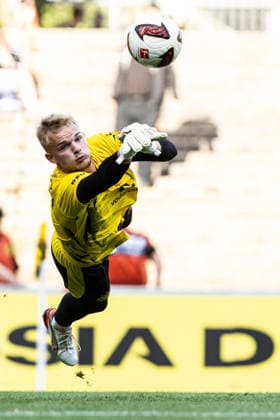 Regionalliga West: Borussia Dortmund II - 1.FC Köln II, 07.08.2026 Aaron Held (Borussia Dortmund U23, 33) beim Aufwärmen. Regionalliga West: Borussia Dortmund II - 1.FC Köln II, Rote Erde, Dortmund; 07.08.2026 DFB regulations prohibit any use of photographs as image sequences and or quasi video. *** Regionalliga West: Borussia Dortmund II vs. 1. FC Köln II, August 7, 2026 Aaron Held, Borussia Dortmund U23, No. 33 warming up; Regionalliga West: Borussia Dortmund II 1 FC Köln II, Rote Erde, Dortmund, August 7, 2026. DFB regulations prohibit any use of photographs as image sequences and or quasi-video. Copyright: xBEAUTIFULxSPORTS Buriakovx