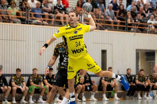 Kai HAEFNER (TVB Stuttgart, 34) erzielt ein Tor, Aktion, Torwurf GER, TVB Stuttgart vs. HC Elbflorenz 2006, Handball, Vorbereitung, Turnier, S-Cup Altensteig, Viertelfinale, Spielzeit 2026 2027, 07.08.2026, GER, TVB Stuttgart vs. HC Elbflorenz 2006, Handball, Vorbereitung, Turnier, S-Cup Altensteig, Viertelfinale, Spielzeit 2026 2027, 07.08.2026, Altensteig *** Kai HAEFNER, TVB Stuttgart, 34, scores a goal; action; shot on goal; GER; TVB Stuttgart vs. HC Elbflorenz 2006; handball; preseason; tournament; S Cup Altensteig; quarterfinals; 2026–2027 season, August 7, 2026, GER, TVB Stuttgart vs. HC Elbflorenz 2006, handball, preseason, tournament, S Cup Altensteig, quarterfinals, 2026–2027 season, August 7, 2026, Altensteig Copyright: xEibnerxPressefoto OliverxSchmidtx EP_OST