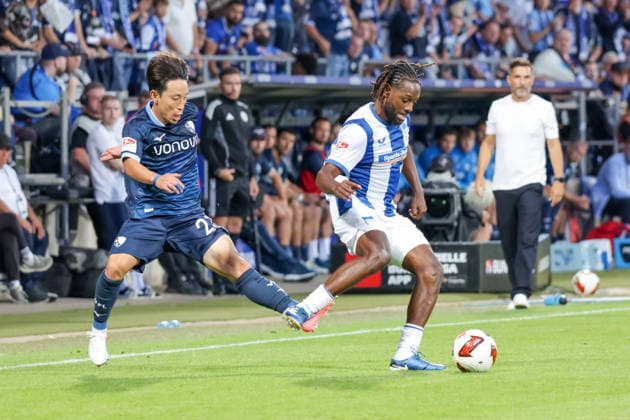 07.08.2026, xgrfx, Fussball 2.Bundesliga, VfL Bochum - Hertha BSC Berlin v.l. Koji Miyoshi (VfL Bochum), Deyovaisio Zeefuik (Hertha BSC) (DFL DFB REGULATIONS PROHIBIT ANY USE OF PHOTOGRAPHS as IMAGE SEQUENCES and or QUASI-VIDEO) Bochum *** August 7, 2026, xgrfx, Soccer 2. Bundesliga, VfL Bochum vs. Hertha BSC Berlin, featuring Koji Miyoshi (VfL Bochum) and Deyovaisio Zeefuik (Hertha BSC). DFL and DFB regulations prohibit any use of photographs as image sequences and or quasi-video. Bochum