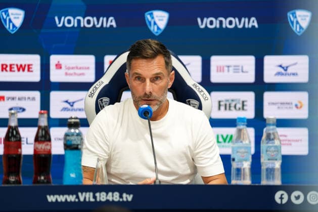 Stefan Leitl (Hertha BSC, Cheftrainer) nimmt nach dem Spiel an der Pressekonferenz teil. GER, VfL Bochum 1848 vs Hertha BSC, 2. Bundesliga, 1. Spieltag, Saison 2026-27, Vonovia Ruhrstadion, Bochum, 07.08.2026 DFL REGULATIONS PROHIBIT ANY USE OF PHOTOGRAPHS AS IMAGE SEQUENCES AND OR QUASI-VIDEO Foto: HMB Media Scott W. Coleman Bochum Vonovia Ruhrstadion Nordrhein-Westfalen GER Copyright: xScottxW.xColemanx