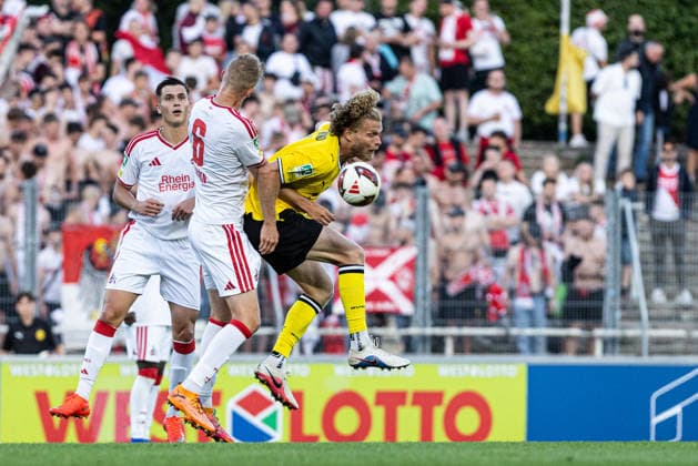 Regionalliga West: Borussia Dortmund II - 1.FC Köln II, 07.08.2026 Niklas Hoffmann (1. FC Köln U23, 6), Jesper Verlaat (Borussia Dortmund U23, 4) Regionalliga West: Borussia Dortmund II - 1.FC Köln II, Rote Erde, Dortmund; 07.08.2026 DFB regulations prohibit any use of photographs as image sequences and or quasi video. *** Regionalliga West: Borussia Dortmund II 1, 1. FC Köln II 0, August 7, 2026; Niklas Hoffmann, 1. FC Köln U23, 6, Jesper Verlaat Borussia Dortmund U23, 4 Regionalliga West Borussia Dortmund II 1 FC Köln II, Rote Erde, Dortmund August 7, 2026 DFB regulations prohibit any use of photographs as image sequences and or quasi-video Copyright: xBEAUTIFULxSPORTS Buriakovx