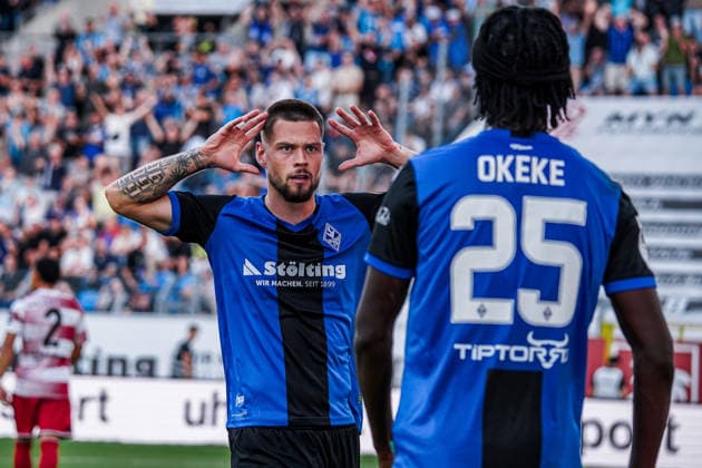 Deutschland: Fussball Saison 2026 2027 , 3. Liga , SV Waldhof Mannheim vs. Fortuna Düsseldorf - Carl-Benz-Stadion (Mannheim) : Julian Ulbricht (SV Waldhof Mannheim, 10) und Jid Okeke (SV Waldhof Mannheim, 25) Mimik, Gesichtsausdruck, Emotion Geste, Gestik, Emotion Tor und Torjubel zum 2:0 Mannheim Carl-Benz-Stadion Deutschland *** Germany Soccer Season 2026–2027, 3rd Division, SV Waldhof Mannheim vs. Fortuna Düsseldorf, Carl Benz Stadium, Mannheim; Julian Ulbricht (SV Waldhof Mannheim, 10) and Jid Okeke (SV Waldhof Mannheim, 25); facial expressions, emotions, gestures; goal and goal celebration for the 2–0 win at the Carl Benz Stadium in Mannheim, Germany Copyright: xBennetxLongx