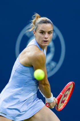 TORONTO, ON - AUGUST 07: Maria Sakkari of Greece returns a shot during her match at the WTA, Tennis Damen National Bank Open tournament on August 7, 2026 at Sobeys Stadium in Toronto, ON, Canada (Photo by Julian Avram Icon Sportswire) TENNIS: AUG 07 National Bank Open EDITORIAL USE ONLY Icon2608071423