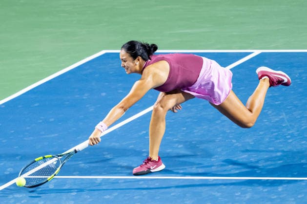 TORONTO, ON - AUGUST 07: Alexandra Eala of Philippines returns a shot during her match at the WTA, Tennis Damen National Bank Open tournament on August 7, 2026 at Sobeys Stadium in Toronto, ON, Canada (Photo by Julian Avram Icon Sportswire) TENNIS: AUG 07 National Bank Open EDITORIAL USE ONLY Icon2608071520