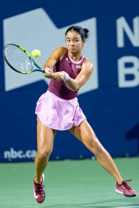 TORONTO, ON - AUGUST 07: Alexandra Eala of Philippines returns a shot during her match at the WTA, Tennis Damen National Bank Open tournament on August 7, 2026 at Sobeys Stadium in Toronto, ON, Canada (Photo by Julian Avram Icon Sportswire) TENNIS: AUG 07 National Bank Open EDITORIAL USE ONLY Icon2608071557