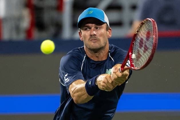 MONTREAL, QC - AUGUST 07: Tommy Paul from USA returns the ball Learner Tien from USA during their singles third round match on day six of the ATP, Tennis Herren 1000 National Bank Open presented by Rogers at Stade IGA on August 7, 2026 in Montreal, Quebec, Canada.(Photo by Vincent Ethier Icon Sportswire) TENNIS: AUG 07 National Bank Open EDITORIAL USE ONLY Icon2608074608
