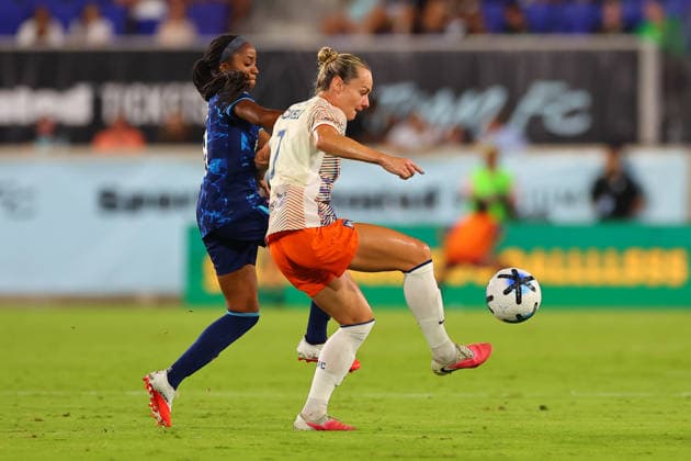 HARRISON, NJ - AUGUST 07: Jaelin Howell 7 of the Gotham FC during the first half of the NWSL game against San Diego Wave FC on August 7, 2026 at Sports Illustrated Stadium in Harrison, New Jersey. (Photo by Rich Graessle Icon Sportswire) SOCCER: AUG 07 NWSL Gotham FC vs SD Wave EDITORIAL USE ONLY Icon26080729987