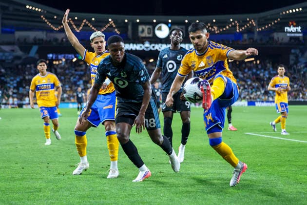 August 7, 2026, St. Paul, Minnesota, United States: Tigres UANL midfielder JESUS GARZA (14) receives the ball near the edge of the field. Minnesota United hosted Tigres UANL August 7th. The teams faced off at Allianz Field in St. Paul, Minnesota. Tigres UANL was victorious in a penalty shootout. Leagues Cup 2026 - Tigres UANL 4:2 Minnesota United  - ZUMAt166 20260807_zsp_t166_023 Copyright: xMichaelxTurnerx