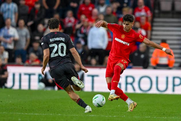Middlesbrough v Wrexham - Carabao Cup First Round Max Arfsten of Middlesbrough and Oliver Rathbone of Wrexham AFC compete for the ball during the Carabao Cup 1st Round match between Middlesbrough and Wrexham at the Riverside Stadium in Middlesbrough, United Kingdom. Middlesbrough North Yorkshire United Kingdom  Copyright: xMIxNewsx originalFilename:fletcher-middlesb260807_npVL5.jpg
