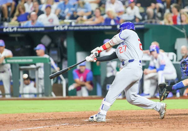 MLB, Baseball Herren, USA 2026: Cubs Vs Royals August 8th AUG 07, 2026: Chicago Cubs outfielder Seiya Suzuki (27) hits a single in the 9th inning against the Kansas City Royals at Kauffman Stadium Kansas City, MO. Roman Puno CSM (Credit Image: Â Roman Puno Cal Media) Kansas City Missouri United States EDITORIAL USE ONLY Copyright: xx ZUMA-20260807_zma_c04_177.jpg RomanxPunox csmphotothree509350