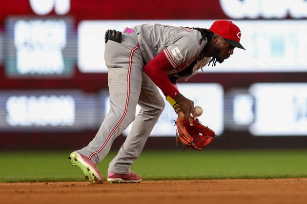 August 7, 2026, Washington D.C, District Of Columbia, United States: Washington, DC; Cincinnati Reds shortstop Elly de la Cruz (44) cannot field the ground ball during the Major League Baseball game between the Washington Nationals and the Cincinnati Reds at Nationals Park on Friday, August 7, 2026. The Nationals beat the Reds 5-3. Washington D.C United States - ZUMAp258 20260807_znp_p258_002 Copyright: xStevexPrakopex