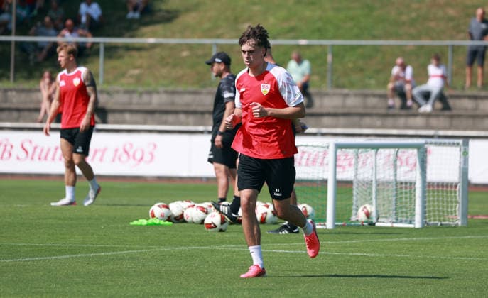 07.08.26 VfB Stuttgart Trainingslager Grassau Chiemsee 2026 Deutschland, Grassau, 07.08.2026, Fussball, Bundesliga, Saison 2026 2027, VfB Stuttgart, Trainingslager Grassau Chiemsee 2026: Leo Sauer. *** August 7, 2026 VfB Stuttgart Training Camp in Grassau, Chiemsee, Germany, Grassau, August 7, 2026, Soccer, Bundesliga, 2026–2027 Season, VfB Stuttgart, Grassau Chiemsee Training Camp 2026, Leo Sauer