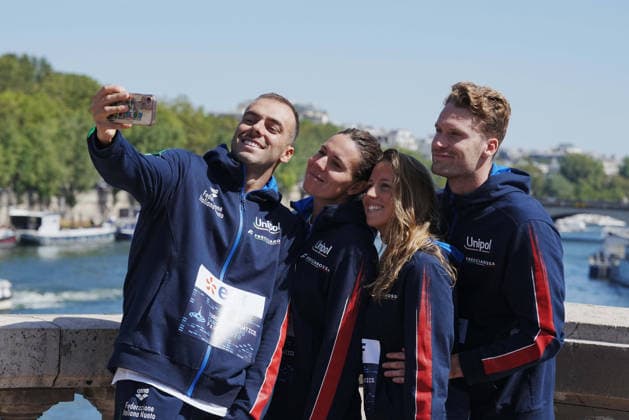 Italy team silver medal ( Barbara Pozzobon, Ginevra Taddeucci, Marcello Guidi e Gregorio Paltrinieri ) during 4x1500 Open Water Relay at the European Aquatics Championships Paris 2026, Paris, August 08, 2026 .  Copyright: xGianxMattiaxD Alberto LaPressex
