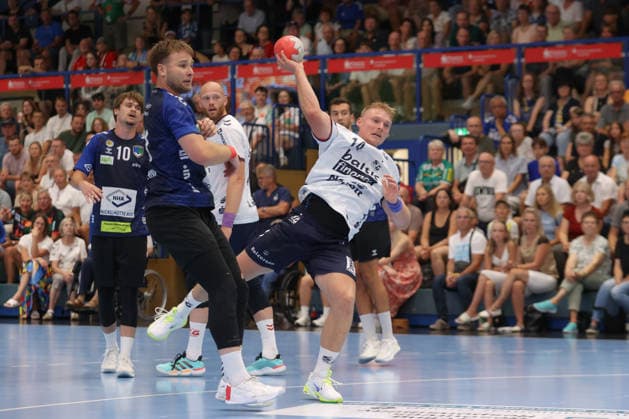 08.08.2026, xtgx, Handball Turnier, EHV Aue - SG Flensburg-Handewitt emspor, v.l. Lößnitz *** August 8, 2026, xtgx, Handball Tournament, EHV Aue vs. SG Flensburg Handewitt emspor, from left: Lößnitz