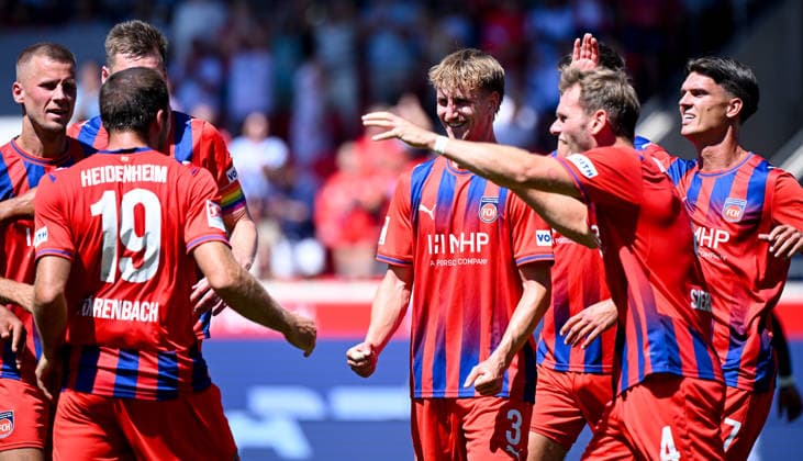 08.08.2026, xemx, Fussball 2.Bundesliga, 1.FC Heidenheim - VfL Osnabrück v.l. Jan Schoeppner (1.FC Heidenheim) Jubel, Torjubel, celebrate the goal, jubelt ueber das Tor zum 3:2 (DFL DFB REGULATIONS PROHIBIT ANY USE OF PHOTOGRAPHS as IMAGE SEQUENCES and or QUASI-VIDEO) Heidenheim *** August 8, 2026, xemx, Soccer 2. Bundesliga, 1. FC Heidenheim vs. VfL Osnabrück, Jan Schoeppner, 1. FC Heidenheim celebration, Goal celebration, celebrating the goal, cheering over the goal that made it 3–2 DFL DFB REGULATIONS PROHIBIT ANY USE OF PHOTOGRAPHS as IMAGE SEQUENCES and or QUASI-VIDEO Heidenheim