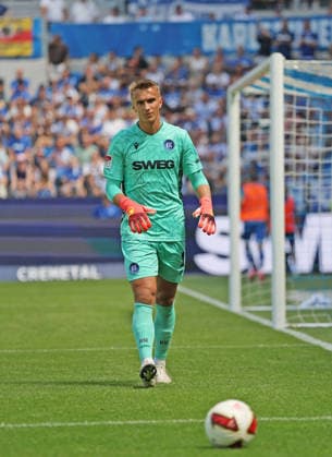 Christian Bernat Hans (Karlsruher SC , 1) GER, SC Karlsruhe - DSC Arminia Bielefeld Fussball 1.Spieltag Spielzeit 2026 2027 2.Bundesliga 08.08.2026 (DFL DFB REGULATIONS PROHIBIT ANY USE OF PHOTOGRAPHS as IMAGE SEQUENCES and or QUASI-VIDEO). GER SC Karlsruhe - DSC Arminia Bielefeld Fussball 1.Spieltag Spielzeit 2026 2027 08.08.2026 *** Christian Bernat Hans Karlsruher SC, 1 GER, SC Karlsruhe vs. DSC Arminia Bielefeld, Soccer, Matchday 1, 2026–2027 Season, 2. Bundesliga, August 8, 2026. DFL and DFB regulations prohibit any use of photographs as image sequences and or quasi-videoIDEO GER SC Karlsruhe DSC Arminia Bielefeld Soccer Matchday 1 Season 2026–2027 August 8, 2026 Copyright: xEibner-Pressefoto JoergxHirschx EP_JHH