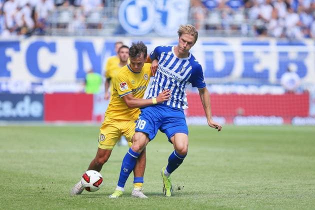 Magdeburg, Sachsen-Anhalt, Deutschland, 08.08.2026: Avnet Arena: 1. Spieltag, Saison 2026 27, 2. Fußball-Bundesliga: 1. FC Magdeburg - Eintracht Braunschweig: Max Marie (15, Eintracht Braunschweig) und Luka Hyryläinen (38, 1. FC Magdeburg) im Zweikampf *** Magdeburg, Saxony-Anhalt, Germany, August 8, 2026, Avnet Arena, Matchday 1, 2026–27 Season, 2. Bundesliga, 1. FC Magdeburg vs. Eintracht Braunschweig, Max Marie 15, Eintracht Braunschweig and Luka Hyryläinen 38, 1 FC Magdeburg in a tackle Copyright: xdtsxNachrichtenagenturx dts_129605