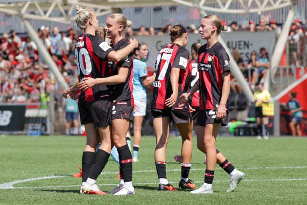 08.08.2026, xgrfx, Fussball Testspiel Frauen, Bayer Leverkusen - Feyenoord Rotterdam v.l. Tor, Cornelia Kramer zum 3:0 (Bayer Leverkusen) (DFL DFB REGULATIONS PROHIBIT ANY USE OF PHOTOGRAPHS as IMAGE SEQUENCES and or QUASI-VIDEO) Leverkusen *** August 8, 2026, xgrfx, Women s Soccer Friendly, Bayer Leverkusen vs. Feyenoord Rotterdam, Goal, Cornelia Kramer on the 3–0 Bayer Leverkusen DFL DFB REGULATIONS PROHIBIT ANY USE OF PHOTOGRAPHS as IMAGE SEQUENCES and or QUASI-VIDEO Leverkusen